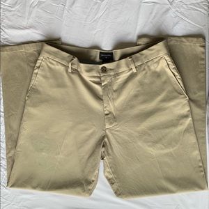 Khaki Dockers